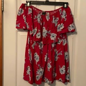 Torrid, size 2, 100% rayon, pink off the shoulder top with blue & white flowers.